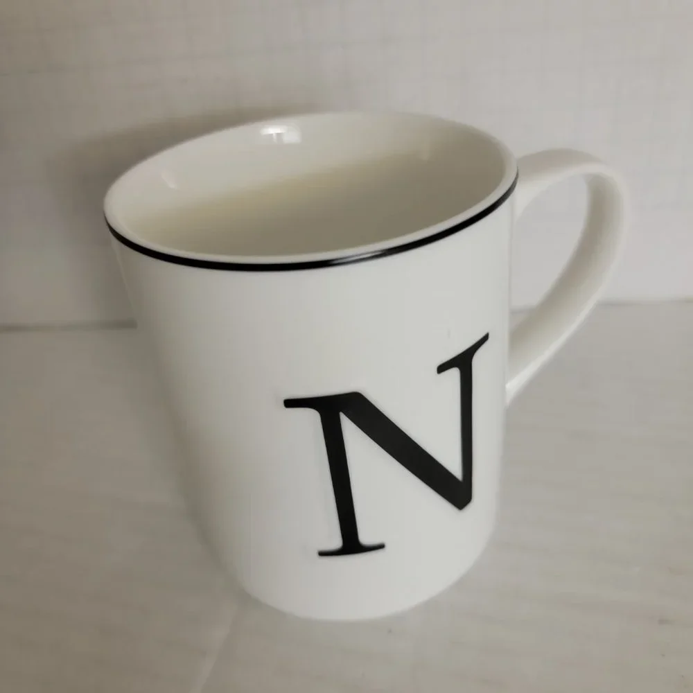 WILLIAMS SONOMA Initial Mug Letter “N” Monogram Coffee Tea Cup White Black